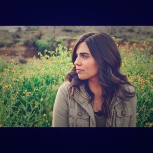 Meet your Posher, Edy!